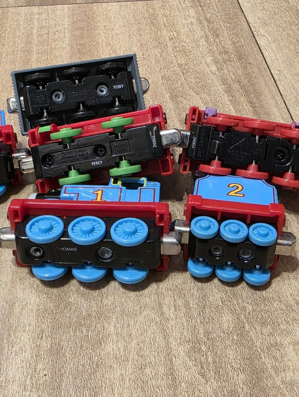 Thomas & Friends Spencer, Thomas Santa, Percy, Rosie And Toby Train Engine